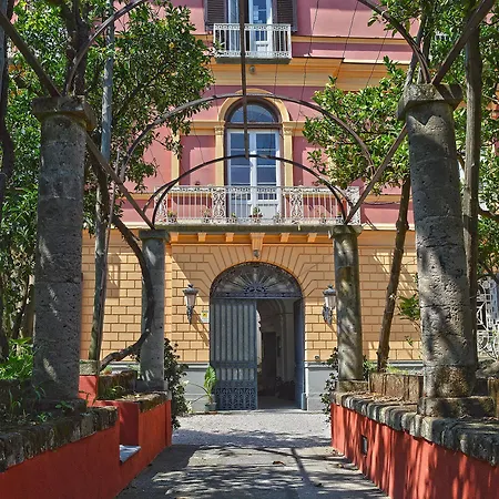 Hotel The Secret Garden Relais 3*